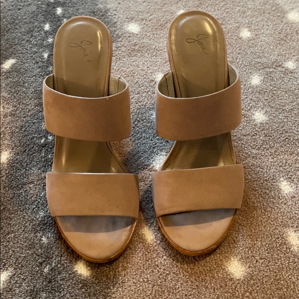 Joie Banner Heel Sandal in Dove